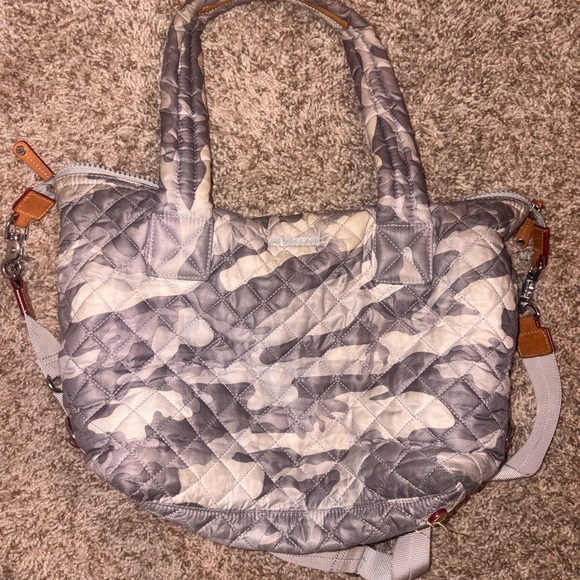 Mz Wallace Sutton bag camo - Picture 2 of 6